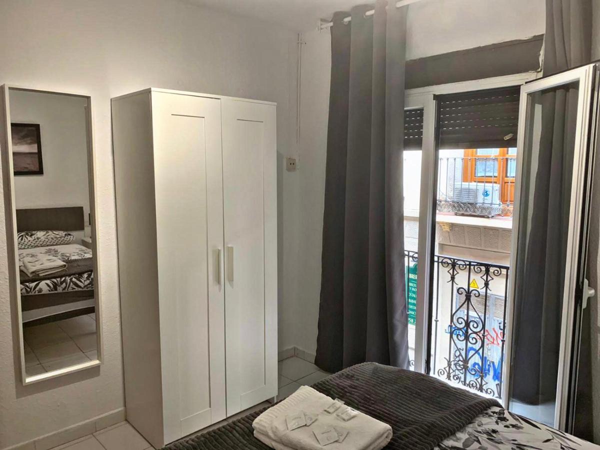 Barbieri Granada Pension Buitenkant foto