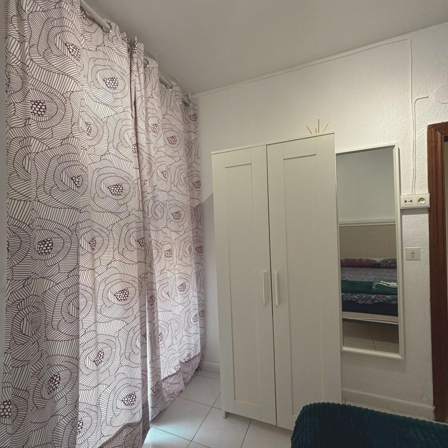 Barbieri Granada Pension Buitenkant foto