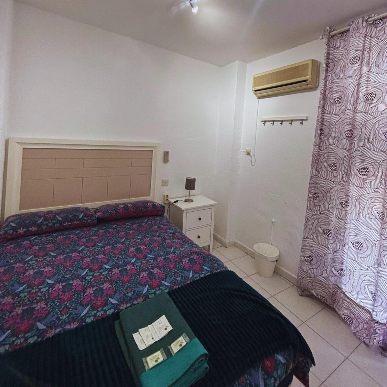 Barbieri Granada Pension Buitenkant foto