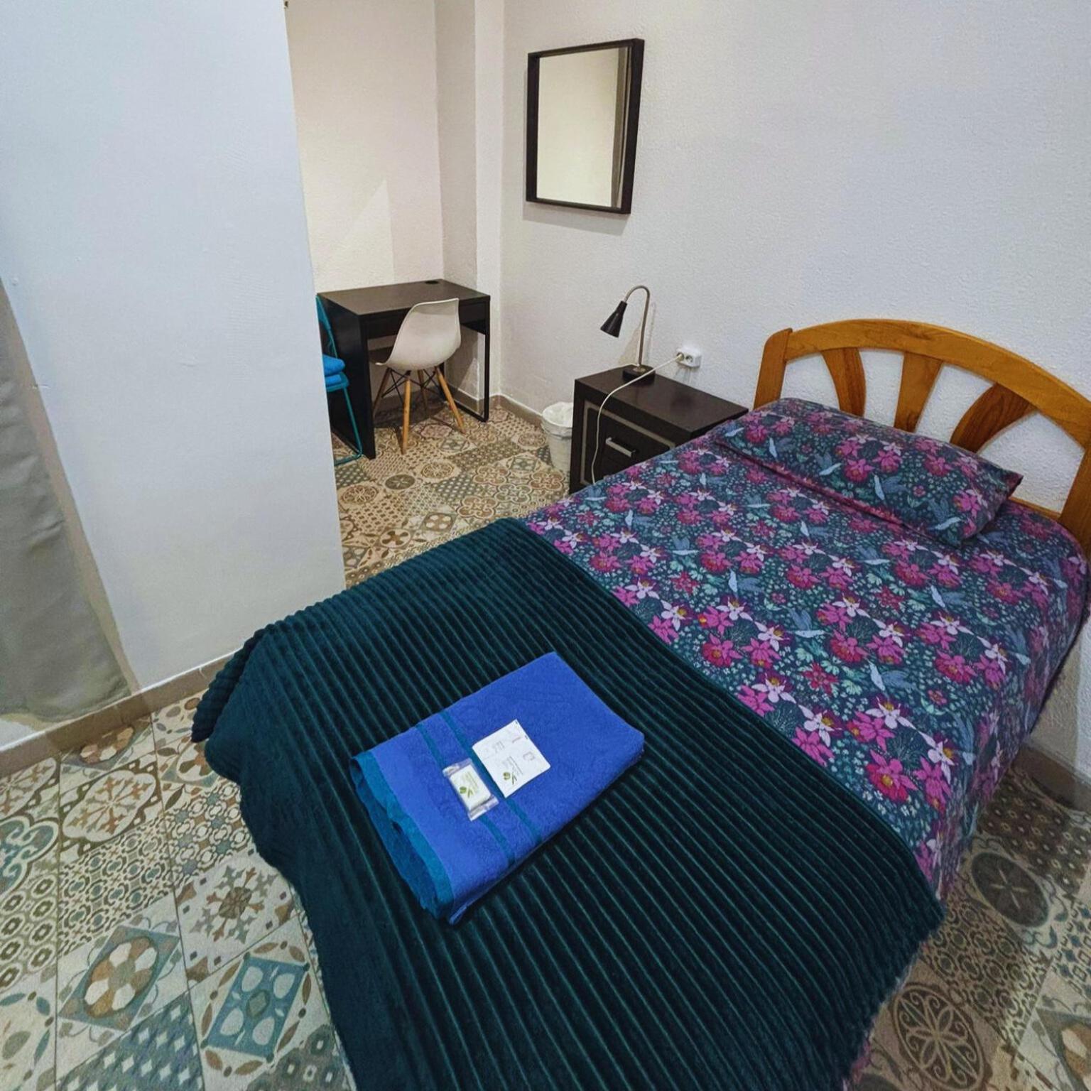 Barbieri Granada Pension Buitenkant foto