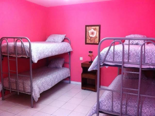 Barbieri Granada Pension Buitenkant foto